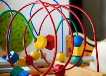 Enam Permainan Sederhana Tingkatan Motorik Anak