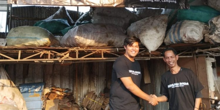 Yayasan Boemi Kita Bakal Kelola Sampah sampai 300 Ton 