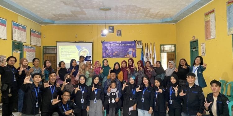 HMJ Sosiologi Gelar Pemberdayaan UMKM di Desa Bumi Restu