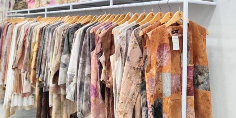 Yasmin Wiwid: Brand Fashion Lokal Ramah Lingkungan