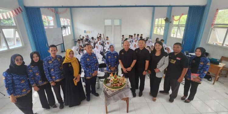 Komisi Nasional Ajak Siswa SMK Menjadi Sales Profesional