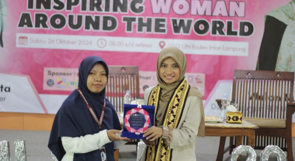 Sherly Annavita Rahmi 