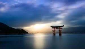 Cerpen: Dinginnya Lantai dan Penghargaan yang Terlupakan