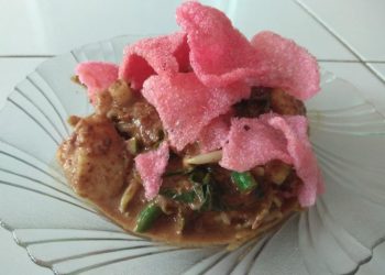 Pecel Lontong Kembar Kuliner Rumahan Terlezat di Kemiling