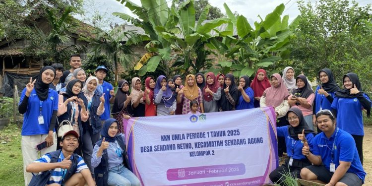 Tim KKN Sendang Retno Dorong Ketahanan Pangan dengan Pemanfaatan Lahan Pekarangan