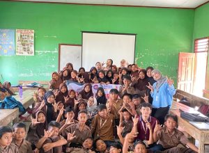 Siap Hadapi Era Digital, Siswa SD Negeri 01 Yoso Mulyo Dapat Pelatihan Microsoft Word