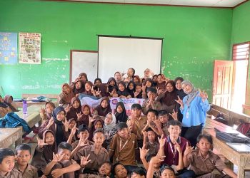 Tim KKN dan Ibu-Ibu PKK Desa Duto Yoso Mulyo Gelar Penanaman TOGA untuk Ketahanan Pangan dan Kesehatan