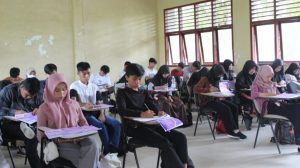 SaburaiSTIS Gelar Try Out Kedinasan 2025 di SMAN 2 Bandar Lampung