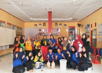 Mahasiswa KKN Unila
