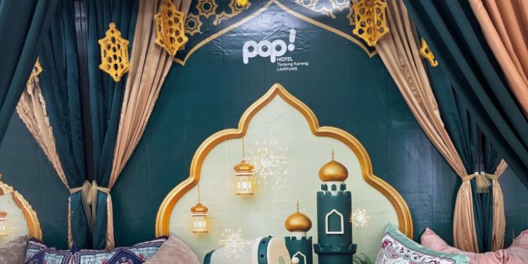 Pop Hotel Tanjungkarang Suguhkan Ngebed Bukber, Berbuka Puasa Berkesan