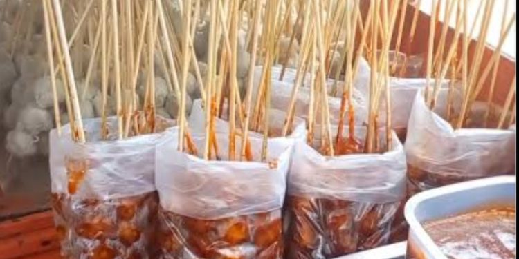 Bahaya Plastik Sebagai Pembungkus Makanan Panas, Waspada Risiko Kanker