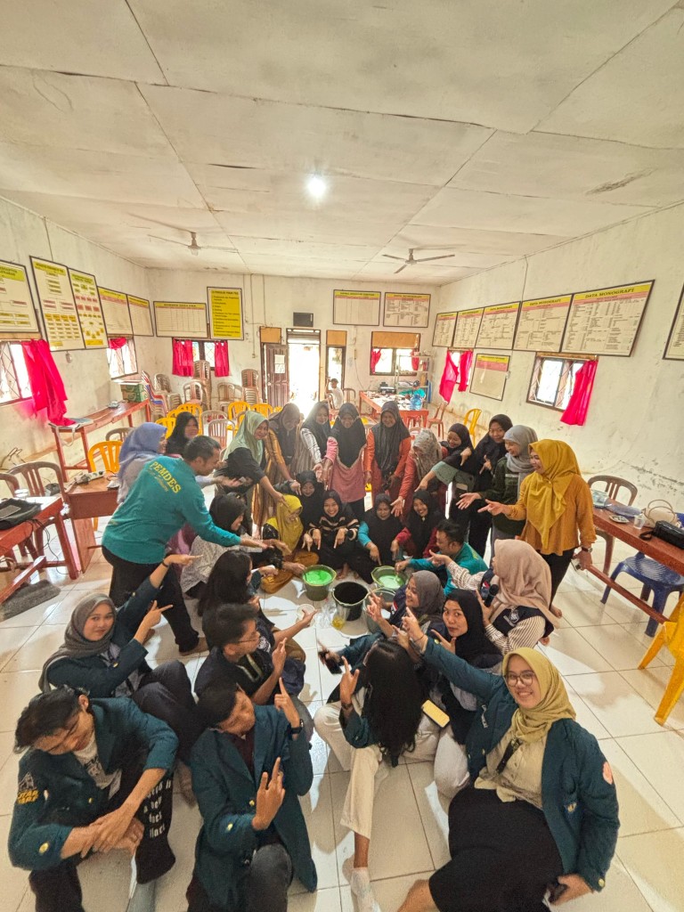 Pelatihan sabun cuci piring 