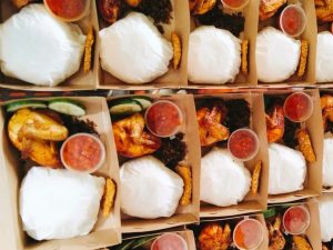 Ayam D’Lele Khas Labuhan Ratu Bikin Nagih