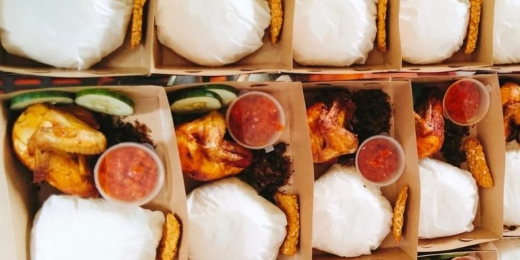 Ayam D'Lele