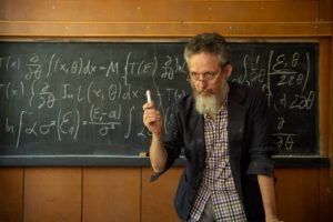 Menghadapi Dosen Killer? Ini Cara Efektifnya!