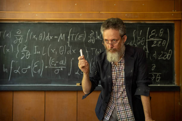 Menghadapi Dosen Killer? Ini Cara Efektifnya!