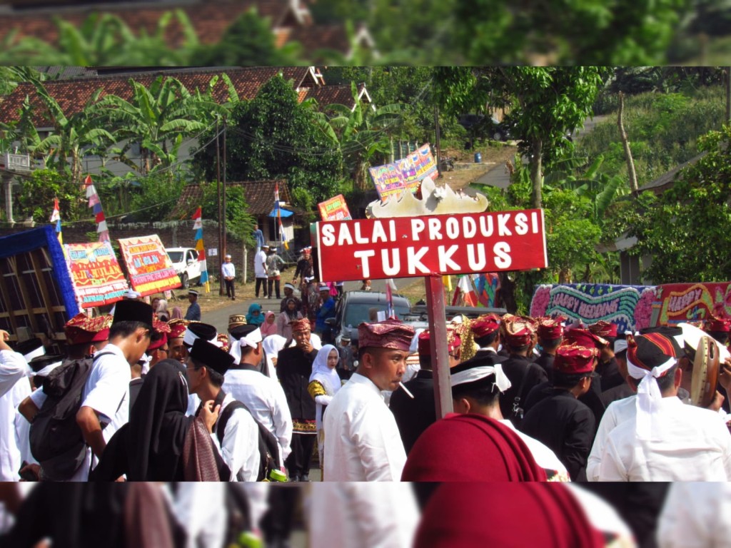 Penobatan Gusti Putra Aji ..