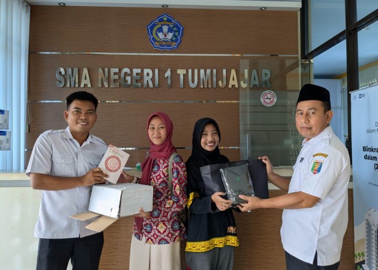 SMA N 1 Tumijajar