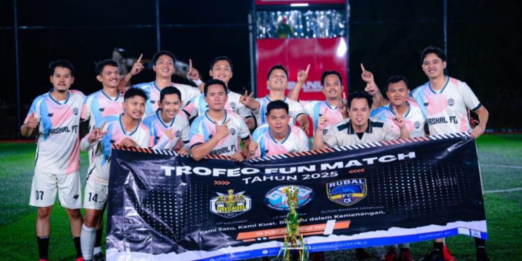 1. Tim Lapas Kalianda raih kemenangan dalam turnamen Trofeo Cup