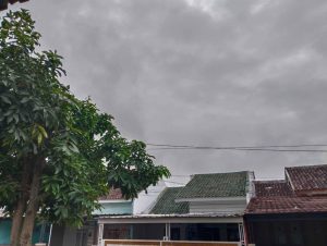 Musim Pancaroba: Tubuh Rentan Lelah? Atasi dengan Cara Ini!