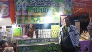 Es Durian dan Alpukat Bang Rico: UMKM Lokal Lampung yang Bawa Inovasi Segar di Dunia Minuman Tradisional