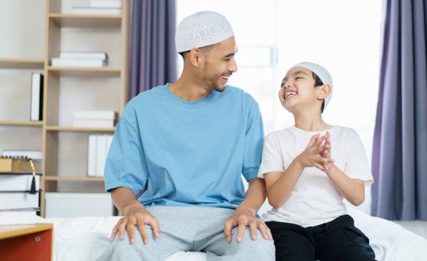 mengajarkan agama kepada anak