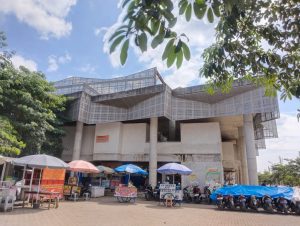 Pasar Pulung Kencana: Ikon Ekonomi dan Arsitektur di Tulang Bawang Barat