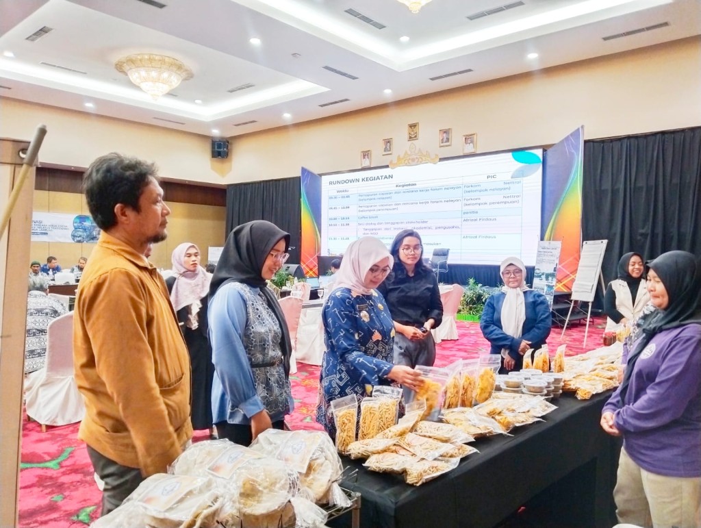 Mitra Bentala dan Forkom Nettral Dorong Ekonomi Nelayan Pesisir Timur Lampung.