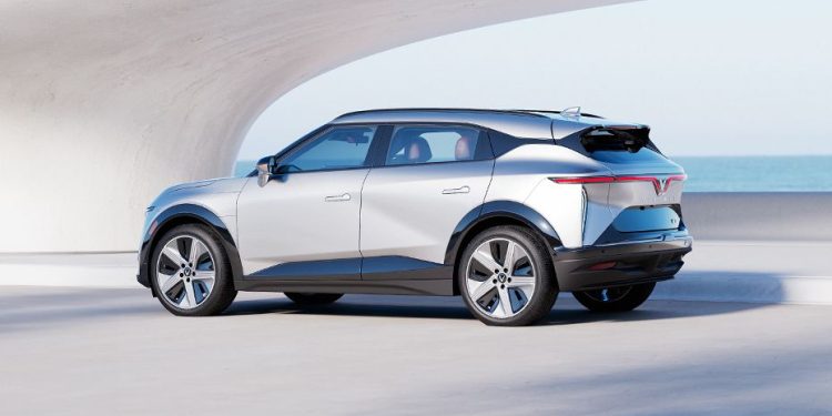 VinFast VF 7