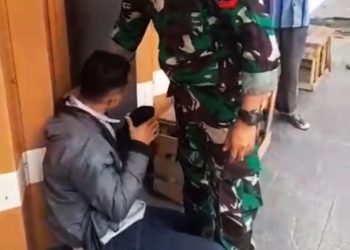 Bom Molotov Menuju Gedung DPRD