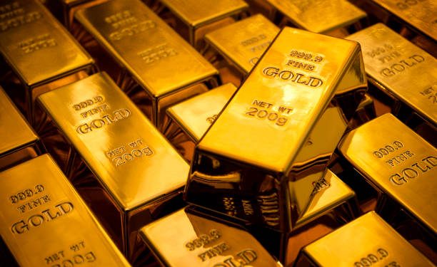 Harga Emas Tembus Rekor 2025