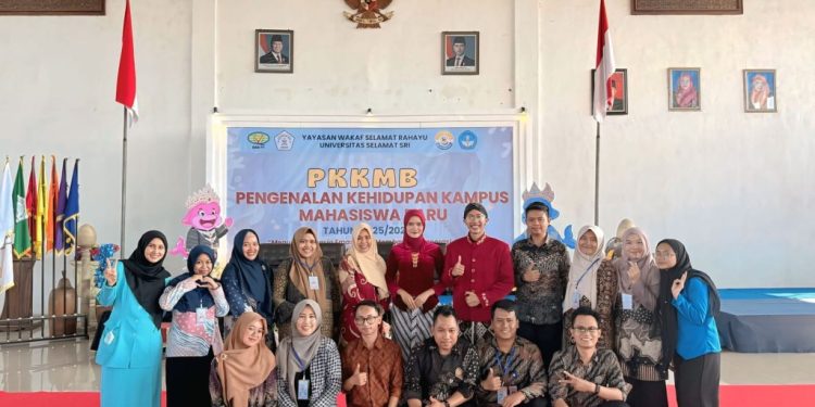 PKKMB UNISS Kendal 2025 Cetak Generasi Berkarakter