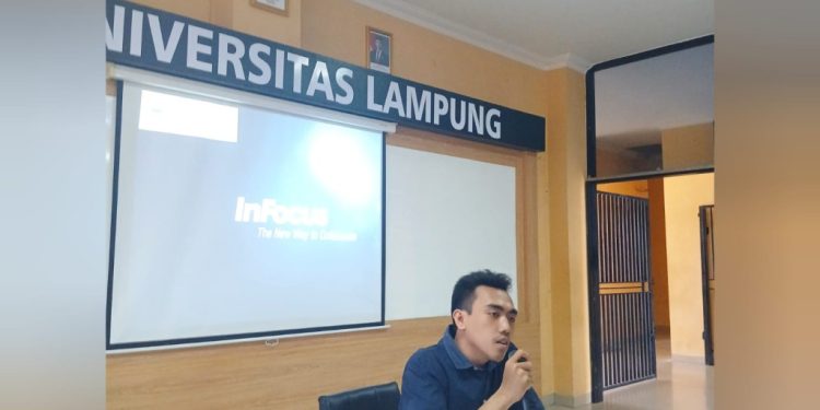 mahasiswa - Raden Leo Three Pawaka