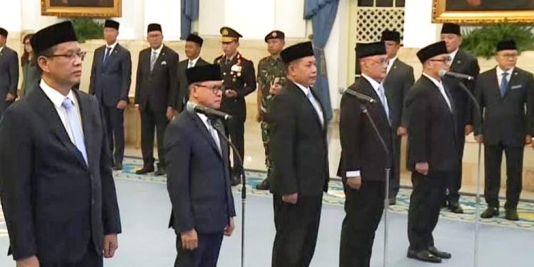 presiden lantik menteri baru