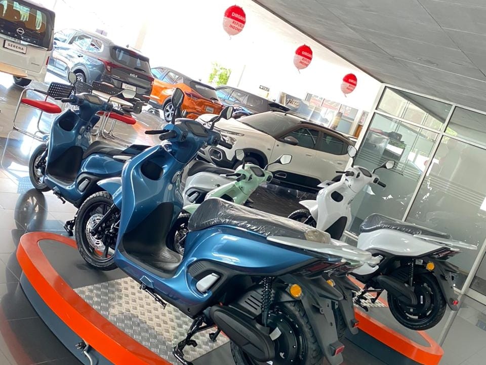 4 Indomobil eMotor Adora