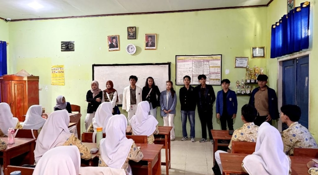 SMAN 1 Tumijajar Hadirkan Campus Expo AKSARAA 26..