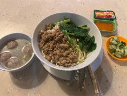 Nikmati Aneka Kuliner Lezat Warkop WAW Lamban Gunung Tersertifikasi Halal