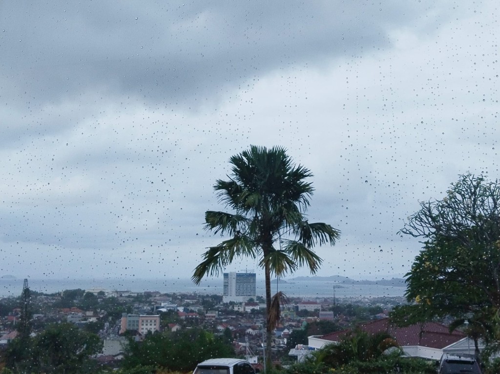 BMKG peringatkan cuaca dini foto; putri f