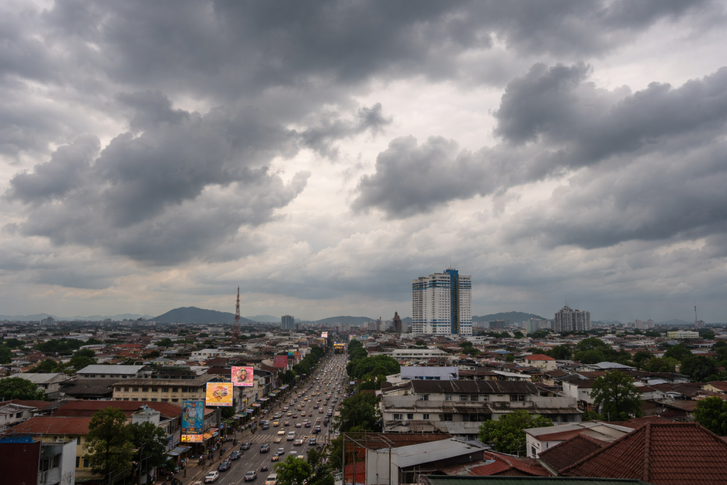 prakiraan cuaca lampung hari ini