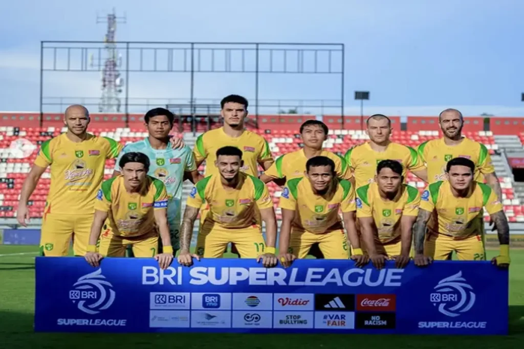 AREMA FC VS PERSEBAYA