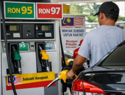 Malaysia Pilih WFH, Subsidi BBM Naik Tajam Rp16,8 T/Bulan