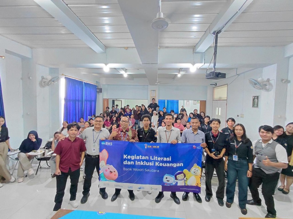 HIMA Manajemen STIE Gentiaras Gandeng Bank Woori Saudara, Mahasiswa Dibekali Literasi Keuangan dan Tips Karier..