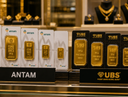 Harga Emas 4 Mei 2026: Masih Tinggi, Pasar Bergerak Fluktuatif