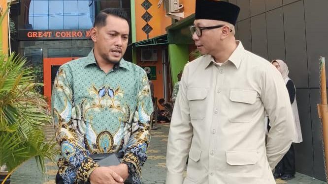 Gubernur Lampung Rahmat Mirzani Djausal mendorong lulusan Kelas Migran Vokasi (KMV) bekerja di Jepang, bukan hanya magang.