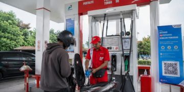 Harga BBM Naik Lagi, Pertamax Kini Tembus Rp16.250 per Liter