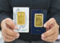 Harga emas Antam 13 Juni 2026 berada di kisaran Rp2,709 juta per gram. Sementara emas UBS mencapai Rp2,721 juta per gram dengan buyback Antam Rp2,45 juta.