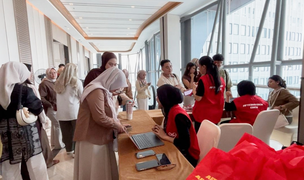 Aftermyskin menggelar gathering dan bootcamp affiliate di Bandar Lampung dengan menghadirkan Atta Halilintar. Acara gratis ini menjadi ajang belajar bagi afiliator pemula maupun berpengalaman.