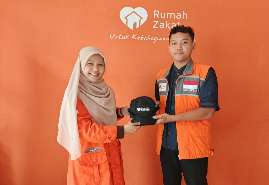 Hasan Matori, mahasiswa Teknik Lingkungan Unila, dipercaya memimpin Relawan Rumah Zakat Lampung periode 2026–2027 untuk memperkuat koordinasi dan aksi kemanusiaan.
