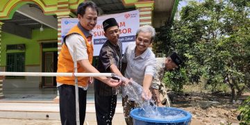 Rumah Zakat dan Kitabisa Serahkan Bantuan Sumur Bor untuk Mushola Al Muttaqin