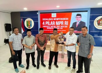 Al Muzzammil Yusuf: Pers Pilar Keempat Demokrasi, Pengingat Pemerintah